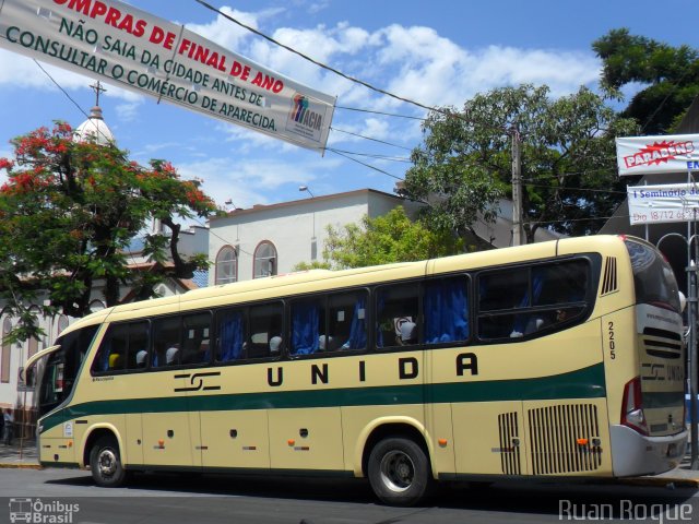 Empresa Unida Mansur e Filhos 2205 na cidade de Aparecida, São Paulo, Brasil, por Ruan Roque. Número da foto: #2273947.