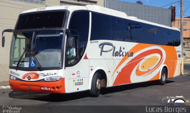 Viação Platina 8200 na cidade de Araxá, Minas Gerais, Brasil, por Lucas Borges . Número da foto: #2294411.