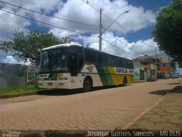 Empresa Gontijo de Transportes 9875 na cidade de Minas Novas, Minas Gerais, Brasil, por Josimar Gomes Simoes. Número da foto: #2296273.