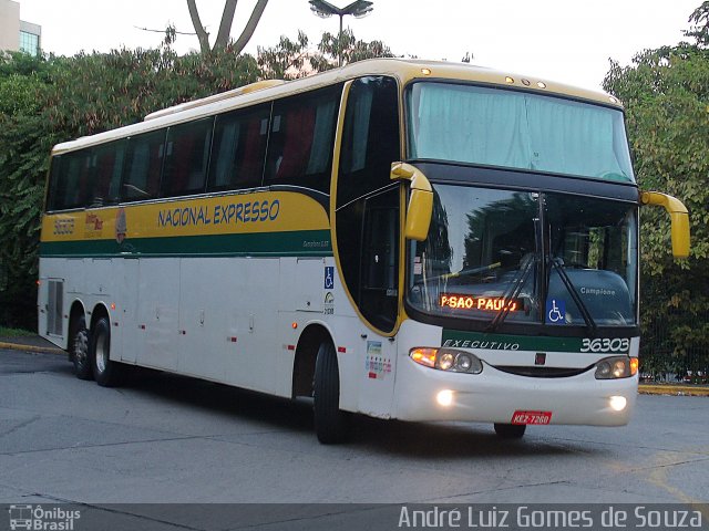 Nacional Expresso 36303 na cidade de São Paulo, São Paulo, Brasil, por André Luiz Gomes de Souza. ID da foto: 2296628.