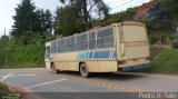 Ônibus Particulares 5043 na cidade de Antônio Carlos, Minas Gerais, Brasil, por Pedro H  Talin. Número da foto: #:id.