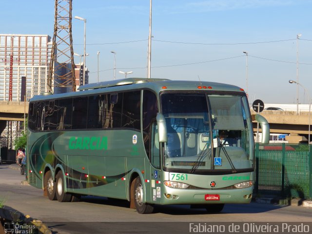 Viação Garcia 7561 na cidade de São Paulo, São Paulo, Brasil, por Fabiano de Oliveira Prado. Número da foto: #2302045.