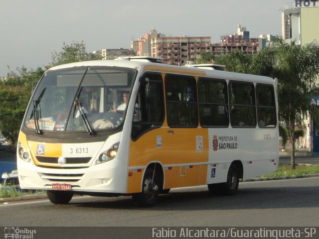 Associação Paulistana 3 6313 na cidade de Aparecida, São Paulo, Brasil, por Fabio Alcantara. ID da foto: 2308583.