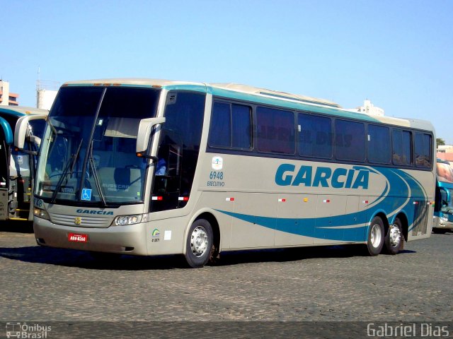 Viação Garcia 6948 na cidade de Londrina, Paraná, Brasil, por Gabriel Dias. ID da foto: 2307823.