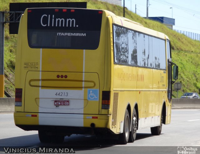 Viação Itapemirim 44213 na cidade de Jacareí, São Paulo, Brasil, por Vinicius Miranda. ID da foto: 2307914.