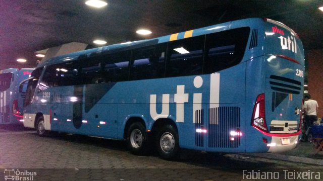 UTIL - União Transporte Interestadual de Luxo 2303 na cidade de Belo Horizonte, Minas Gerais, Brasil, por Fabiano Teixeira. ID da foto: 2310472.