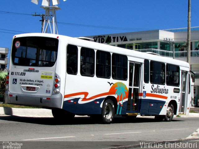 Auto Viação Salineira RJ 111.020 na cidade de São Pedro da Aldeia, Rio de Janeiro, Brasil, por Vinícius  Christófori. ID da foto: 2316178.