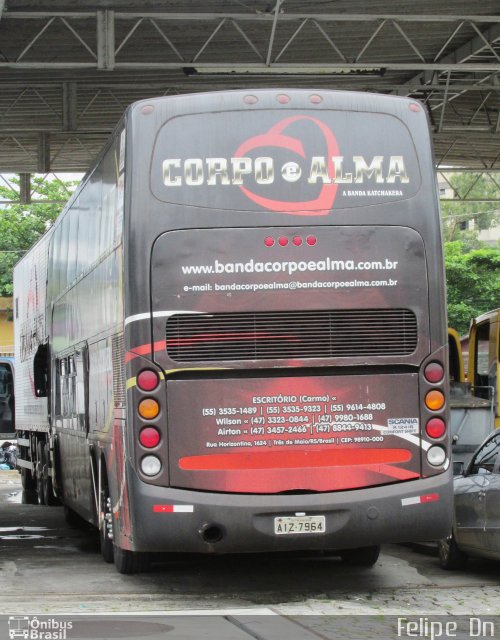 Banda Corpo e Alma 7964 na cidade de Itapema, Santa Catarina, Brasil, por Felipe  Dn. Número da foto: #2316286.