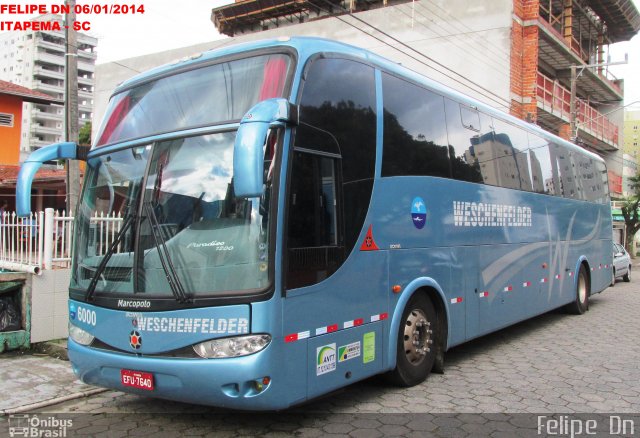 Weschenfelder Turismo 6000 na cidade de Itapema, Santa Catarina, Brasil, por Felipe  Dn. ID da foto: 2317019.