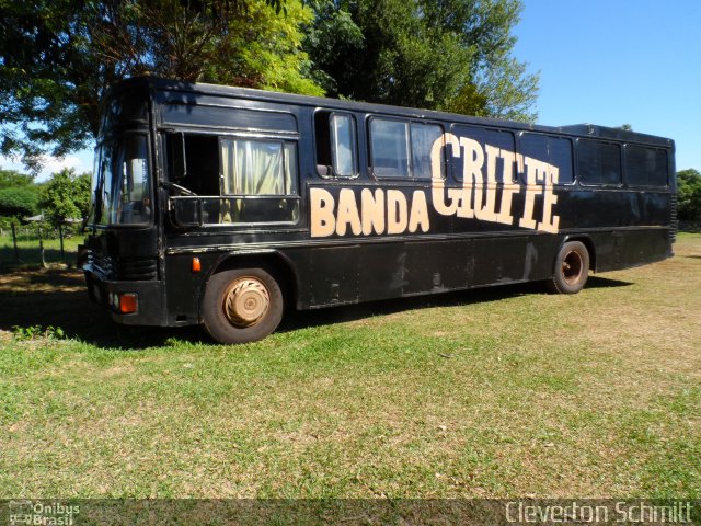 Banda Griffe 6344 na cidade de São Pedro do Sul, Rio Grande do Sul, Brasil, por Cleverton Schmitt. Número da foto: #2318949.