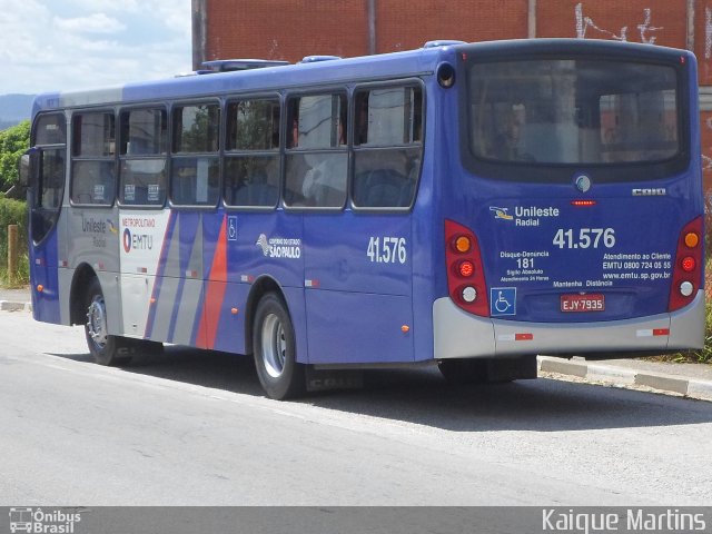 Radial Transporte Coletivo 41.576 na cidade de Itaquaquecetuba, São Paulo, Brasil, por Kaique Martins. ID da foto: 2320505.