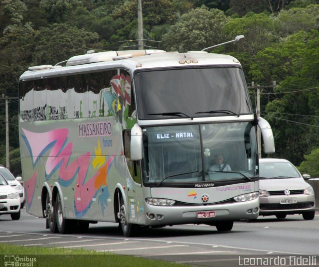 Massaneiro Turismo 2010 na cidade de Balneário Camboriú, Santa Catarina, Brasil, por Leonardo Fidelli. Número da foto: #2321605.