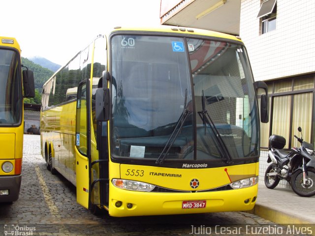 Viação Itapemirim 5553 na cidade de Manhuaçu, Minas Gerais, Brasil, por Julio Cesar Euzebio Alves. Número da foto: #2328237.