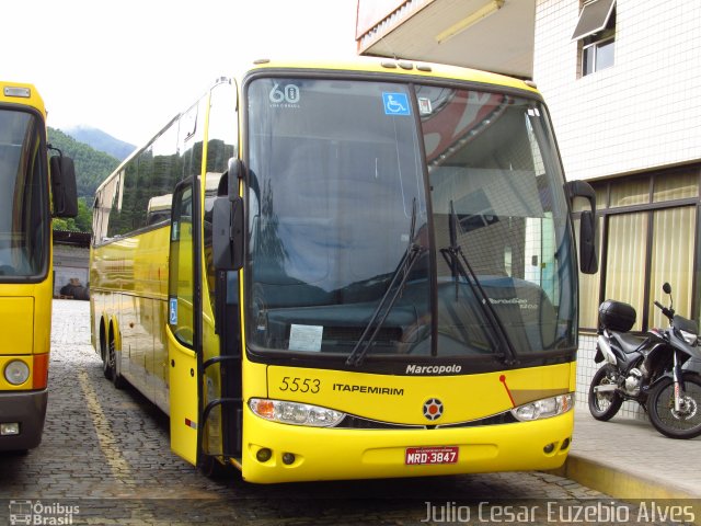 Viação Itapemirim 5553 na cidade de Manhuaçu, Minas Gerais, Brasil, por Julio Cesar Euzebio Alves. ID da foto: 2328237.