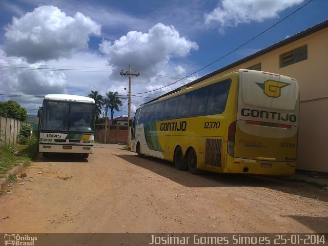 Empresa Gontijo de Transportes 10145 na cidade de Minas Novas, Minas Gerais, Brasil, por Josimar Gomes Simoes. ID da foto: 2329765.