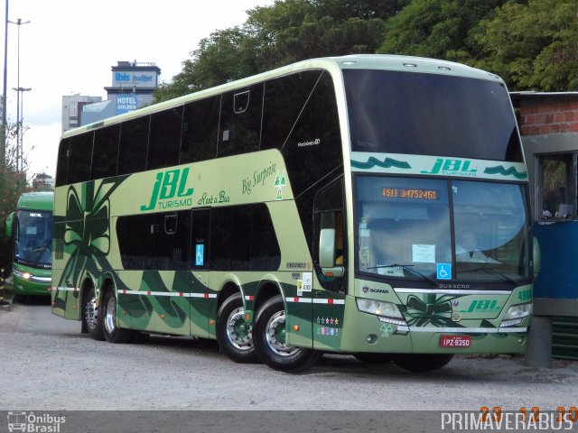 JBL Turismo 4900 na cidade de Curitiba, Paraná, Brasil, por Alexandre Rodrigo. Número da foto: #2329559.
