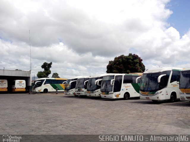 Empresa Gontijo de Transportes Garagem AMJ na cidade de Almenara, Minas Gerais, Brasil, por Sérgio Augusto Braga Canuto. ID da foto: 2332807.