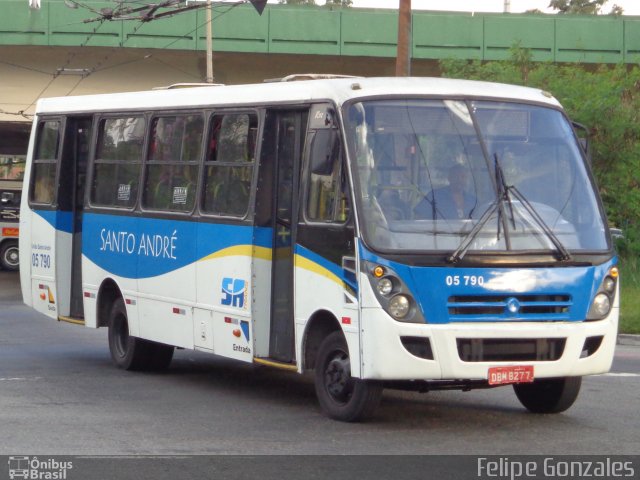 EUSA - Empresa Urbana de Santo André 05 790 na cidade de Santo André, São Paulo, Brasil, por Felipe Gonzales. Número da foto: #2332391.