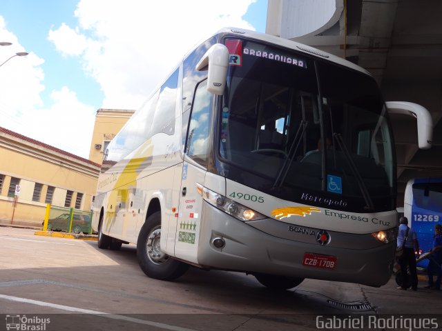 Empresa Cruz 49005 na cidade de São José do Rio Preto, São Paulo, Brasil, por Gabriel Rodrigues. ID da foto: 2335094.