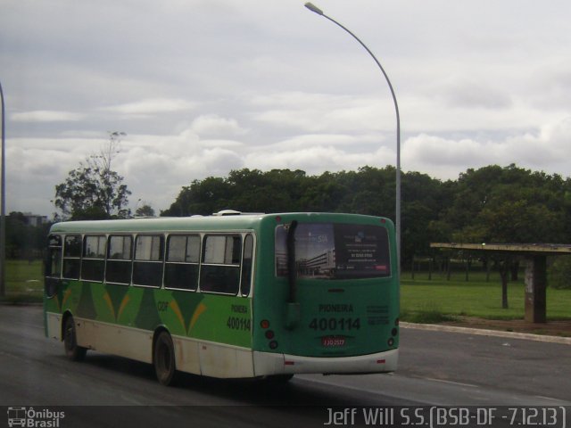 Viação Pioneira 400114 na cidade de Brasília, Distrito Federal, Brasil, por Jefferson Willian da Silva de Sousa. Número da foto: #2278048.
