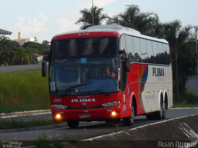 Pluma Conforto e Turismo 4909 na cidade de Americana, São Paulo, Brasil, por Ruan Roque. Número da foto: #2279993.