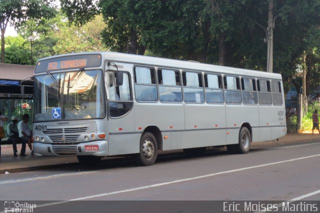 Viação Campo Grande 4091 na cidade de Campo Grande, Mato Grosso do Sul, Brasil, por Eric Moises Martins. Número da foto: #2335780.