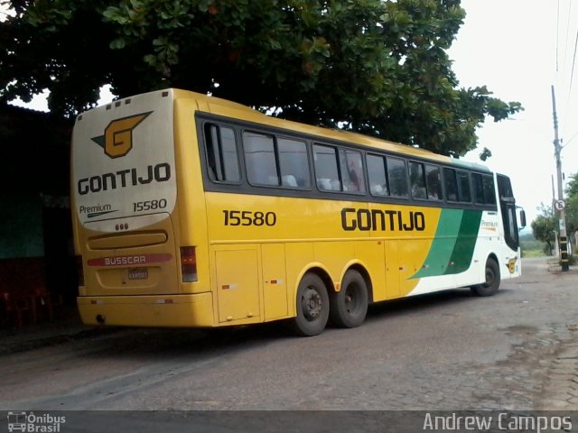 Empresa Gontijo de Transportes 15580 na cidade de Pirapora, Minas Gerais, Brasil, por Andrew Campos. ID da foto: 2281633.