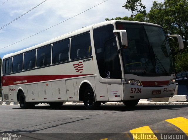 Empresa de Ônibus Pássaro Marron 5724 na cidade de Taubaté, São Paulo, Brasil, por Matheus  Loiaconi dos Santos. Número da foto: #2281624.