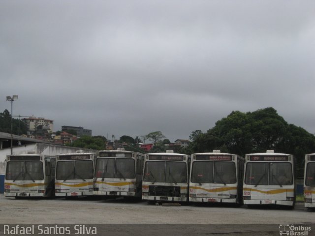 Sucata e Desmanches  na cidade de Itapecerica da Serra, São Paulo, Brasil, por Rafael Santos Silva. Número da foto: #2281454.