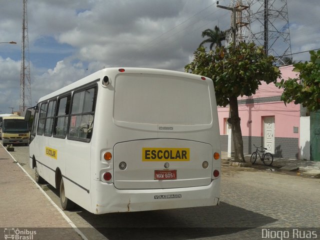 Escolares 061 na cidade de Senador Pompeu, Ceará, Brasil, por Diogo Ruas. ID da foto: 2283492.