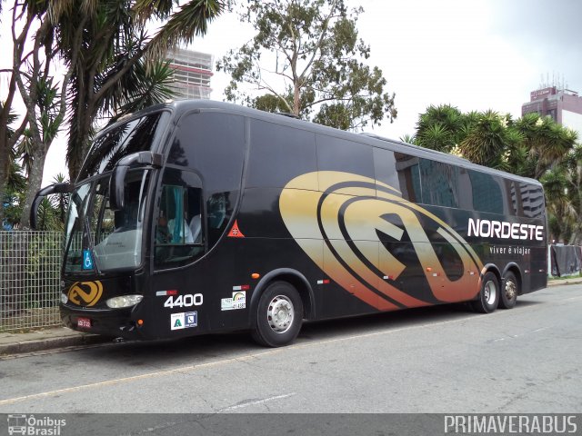 Expresso Nordeste 4400 na cidade de Curitiba, Paraná, Brasil, por Alexandre Rodrigo. Número da foto: #2282766.
