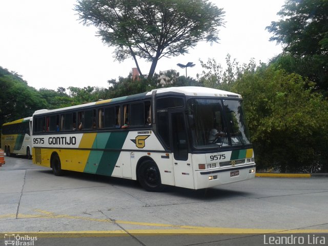 Empresa Gontijo de Transportes 9575 na cidade de São Paulo, São Paulo, Brasil, por Leandro Lira. Número da foto: #2282730.