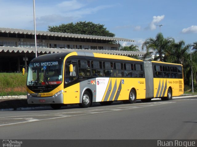 Auto Viação Ouro Verde OV-123013 na cidade de Americana, São Paulo, Brasil, por Ruan Roque. Número da foto: #2290381.