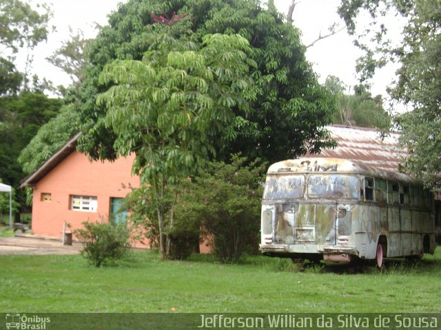 Sucata e Desmanches  na cidade de Riacho Fundo, Distrito Federal, Brasil, por Jefferson Willian da Silva de Sousa. Número da foto: #2290643.