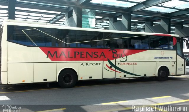 Ônibus da Itália MALPENSA Bus na cidade de , por Raphael Wollmann. ID da foto: 2831884.