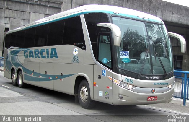 Viação Garcia 7816 na cidade de Curitiba, Paraná, Brasil, por Vagner Valani. Número da foto: #2835287.