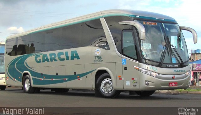 Viação Garcia 7706 na cidade de Foz do Iguaçu, Paraná, Brasil, por Vagner Valani. Número da foto: #2834344.