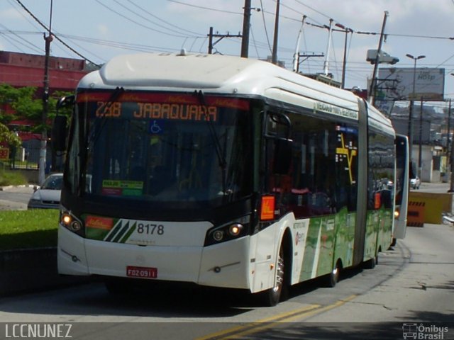 Metra - Sistema Metropolitano de Transporte 8178 na cidade de Diadema, São Paulo, Brasil, por Luis Nunez. Número da foto: #2834582.