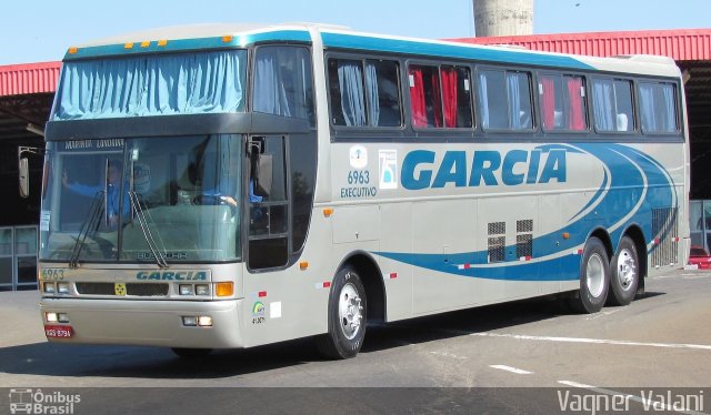 Viação Garcia 6963 na cidade de Londrina, Paraná, Brasil, por Vagner Valani. ID da foto: 2835578.