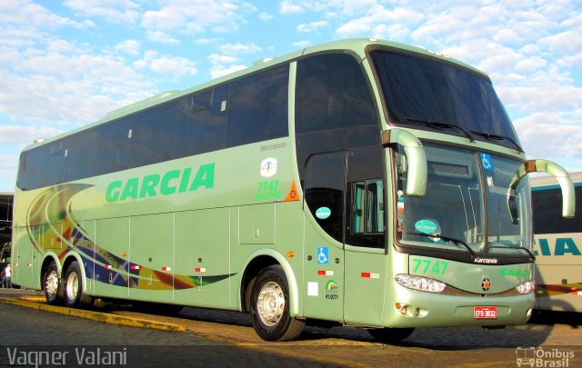 Viação Garcia 7747 na cidade de Londrina, Paraná, Brasil, por Vagner Valani. Número da foto: #2835521.