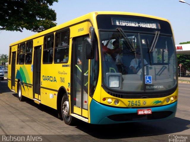 Viação Garcia 7645 na cidade de Paranavaí, Paraná, Brasil, por Robson Alves. Número da foto: #2836438.