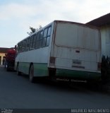 Ônibus Particulares 0800 na cidade de Carmo da Mata, Minas Gerais, Brasil, por Maurício Nascimento. Número da foto: #:id.