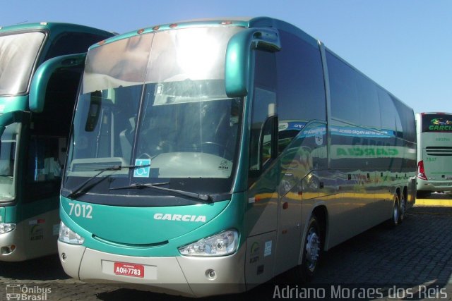 Viação Garcia 7012 na cidade de Londrina, Paraná, Brasil, por Adriano Moraes dos Reis. Número da foto: #2839196.