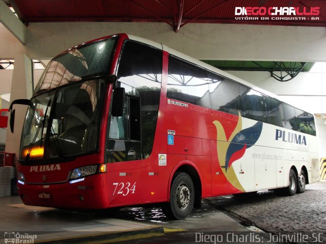 Pluma Conforto e Turismo 7234 na cidade de Joinville, Santa Catarina, Brasil, por Diego Charlis Coelho. ID da foto: 2840796.