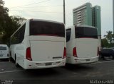 Ônibus Particulares  na cidade de Manaus, Amazonas, Brasil, por Vicente Pinto Moreira. ID da foto: :id.