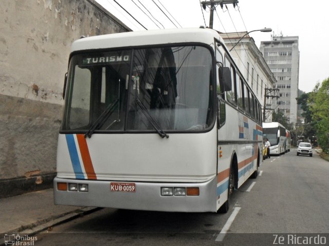 Trans Candido Turismo 380 na cidade de Petrópolis, Rio de Janeiro, Brasil, por Zé Ricardo Reis. Número da foto: #2845607.