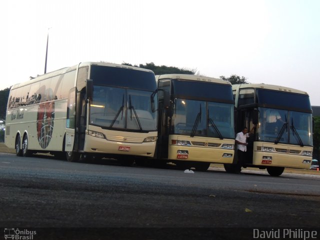New World Turismo 1027 na cidade de Brasília, Distrito Federal, Brasil, por David Philipe Cardoso de Araujo. Número da foto: #2844959.