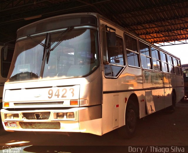 TCB - Sociedade de Transportes Coletivos de Brasília 9423 na cidade de Brasília, Distrito Federal, Brasil, por Thiago Silva . Número da foto: #2848551.
