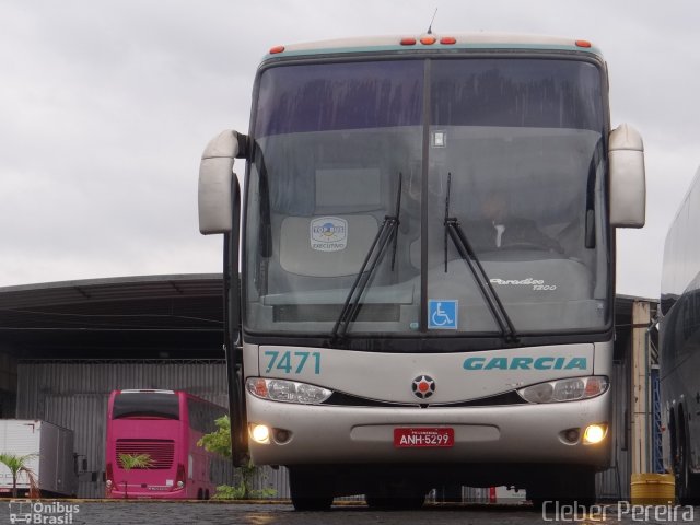 Viação Garcia 7471 na cidade de Londrina, Paraná, Brasil, por Cleber Luiz Pereira. Número da foto: #2812711.