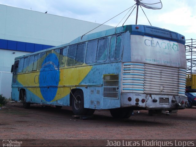 Ônibus Particulares 9852 na cidade de Paranoá, Distrito Federal, Brasil, por João Lucas Rodrigues Lopes. Número da foto: #2854154.